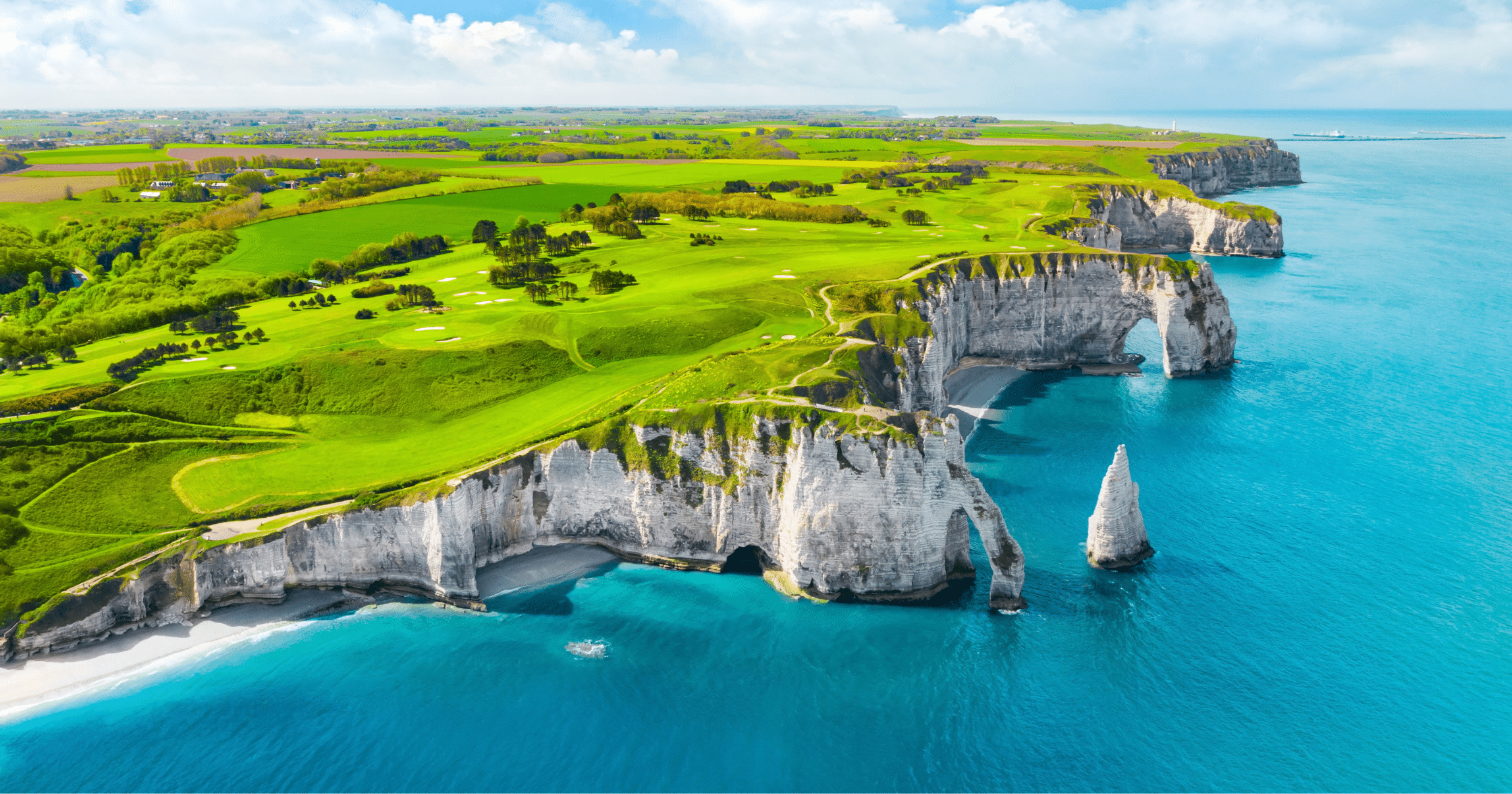 Normandy, Étretat cliffs, the Hollow Needle
